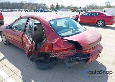 1998 Ford Escort Se from USA, damaged, VIN 1FAFP13P4WW124031